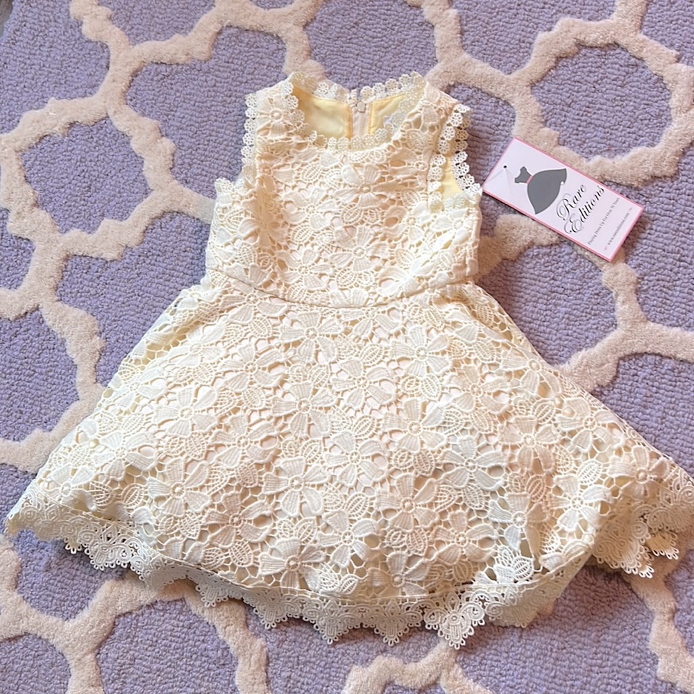Brand new with tags, girl’s dress, 2t, light cream/yellow